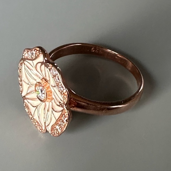 Rose Gold Art Deco Enamel Flower Statement Ring - Size 9.5 - Picture 9 of 11